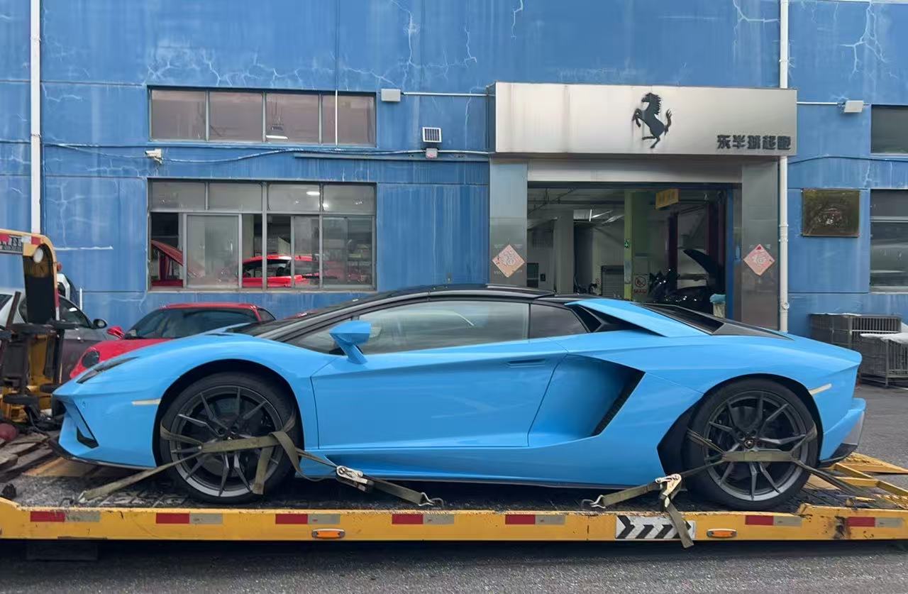 兰博基尼Aventador实修
